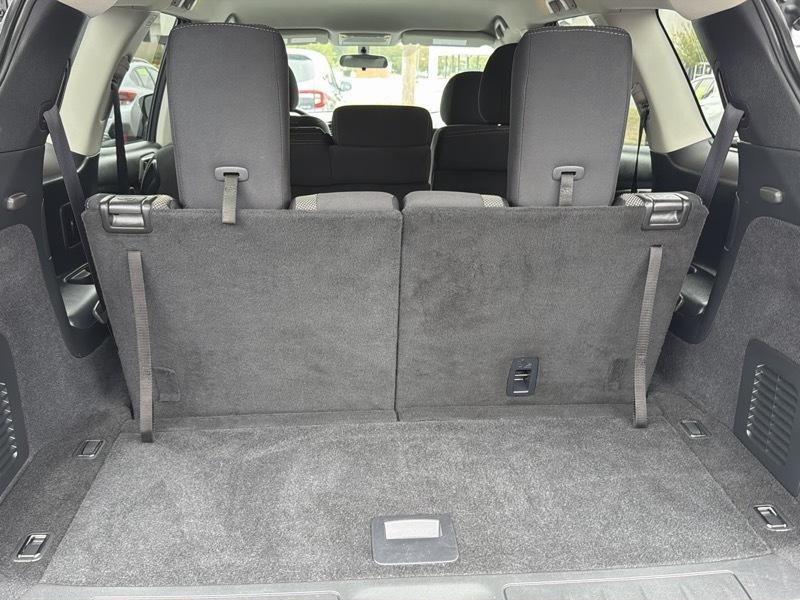 Nissan Pathfinder S 2020