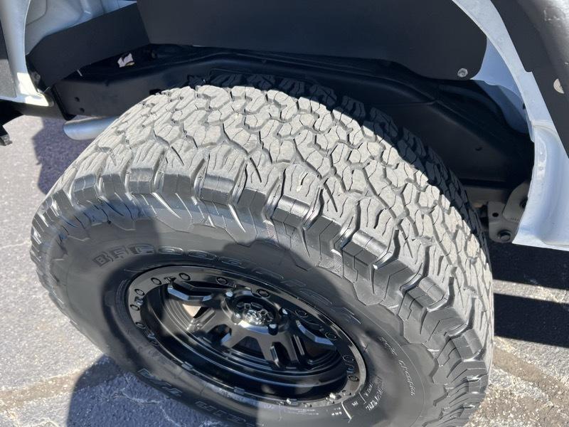Jeep Wrangler Sport 4WD 2010