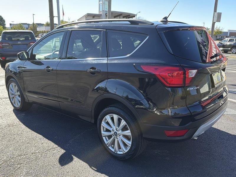 Ford Escape SEL FWD 2019