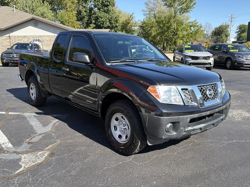 Nissan Frontier S King Cab I4 5AT 2WD 2016