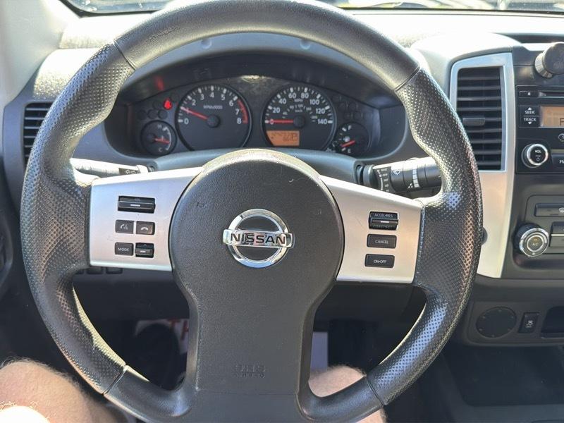 Nissan Frontier S King Cab I4 5AT 2WD 2016