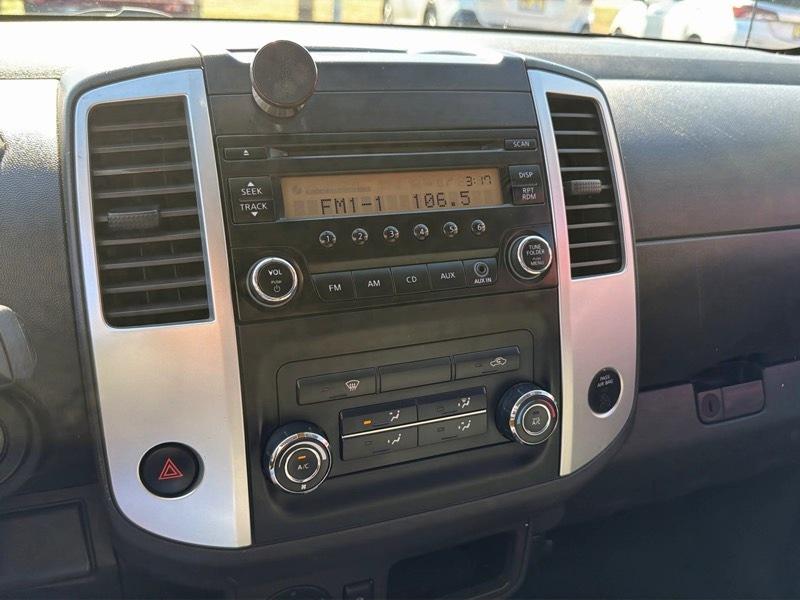 Nissan Frontier S King Cab I4 5AT 2WD 2016