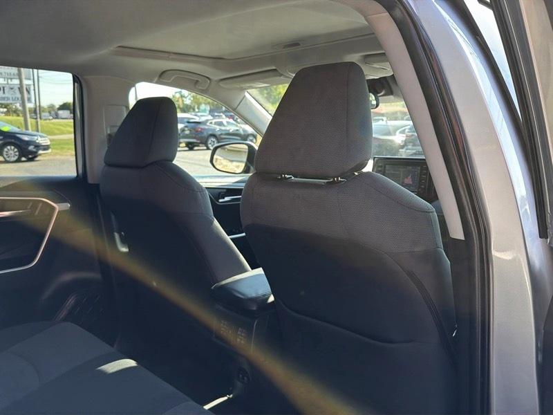 Toyota RAV4 XLE AWD 2020