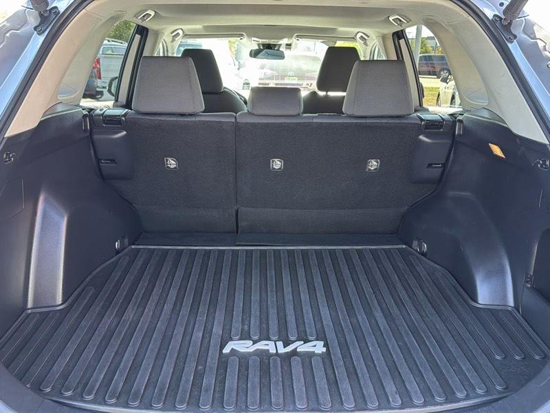 Toyota RAV4 XLE AWD 2020