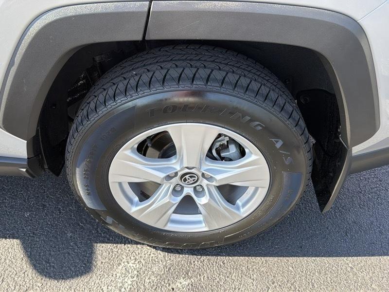 Toyota RAV4 XLE AWD 2020