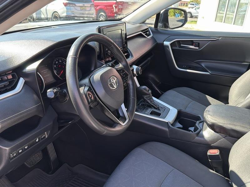 Toyota RAV4 XLE AWD 2020