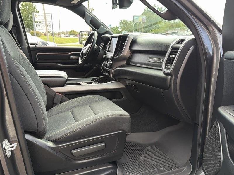 RAM 1500 Big Horn Crew Cab SWB 4WD 2019