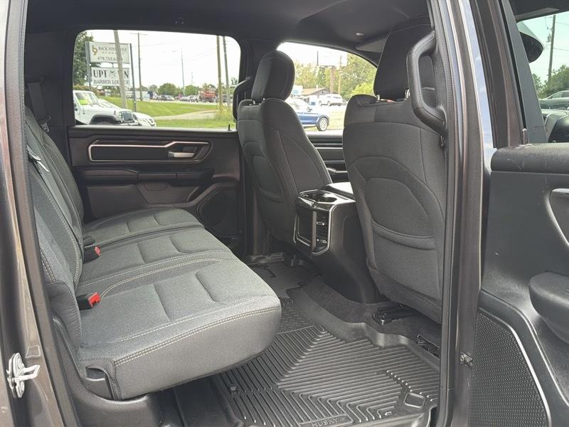 RAM 1500 Big Horn Crew Cab SWB 4WD 2019