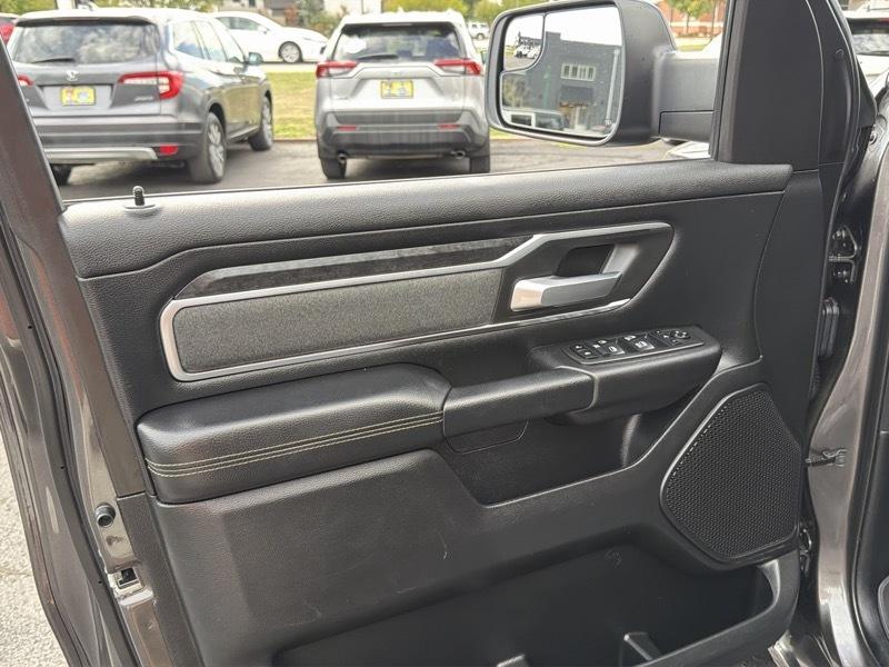 RAM 1500 Big Horn Crew Cab SWB 4WD 2019