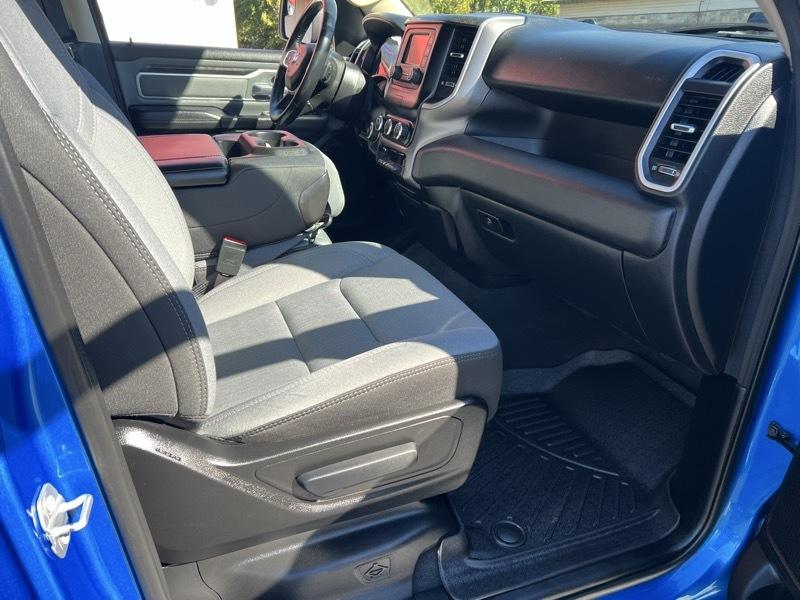 RAM 1500 Big Horn Crew Cab SWB 4WD 2020