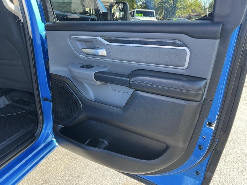 RAM 1500 Big Horn Crew Cab SWB 4WD 2020