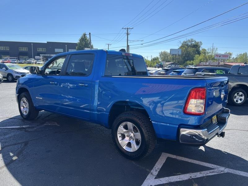 RAM 1500 Big Horn Crew Cab SWB 4WD 2020
