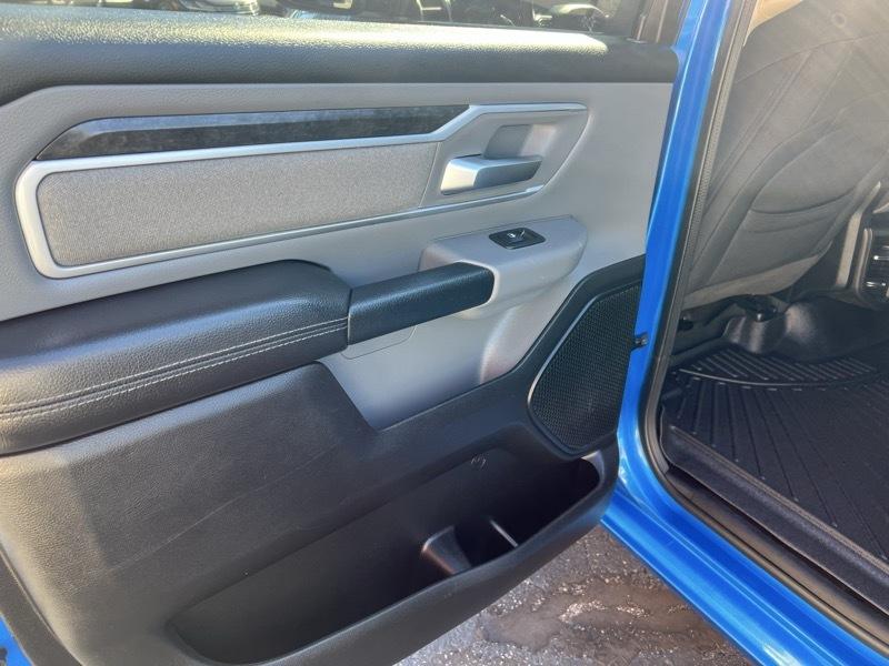 RAM 1500 Big Horn Crew Cab SWB 4WD 2020
