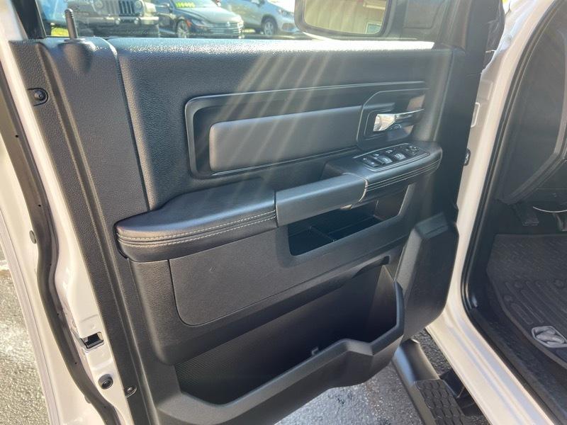 RAM 1500 Rebel Crew Cab SWB 4WD 2018
