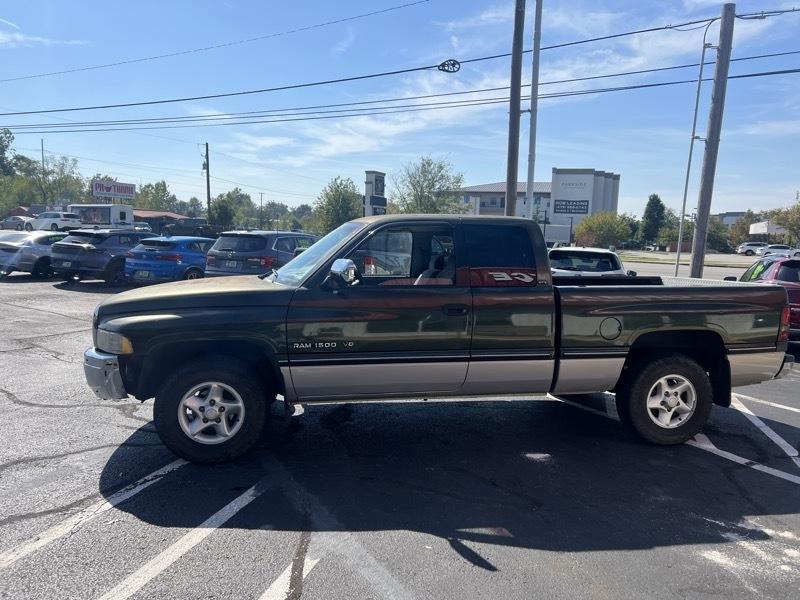 Dodge Ram 1500 ST Club Cab 6.5-ft. Bed 2WD 1997