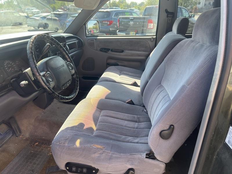 Dodge Ram 1500 ST Club Cab 6.5-ft. Bed 2WD 1997