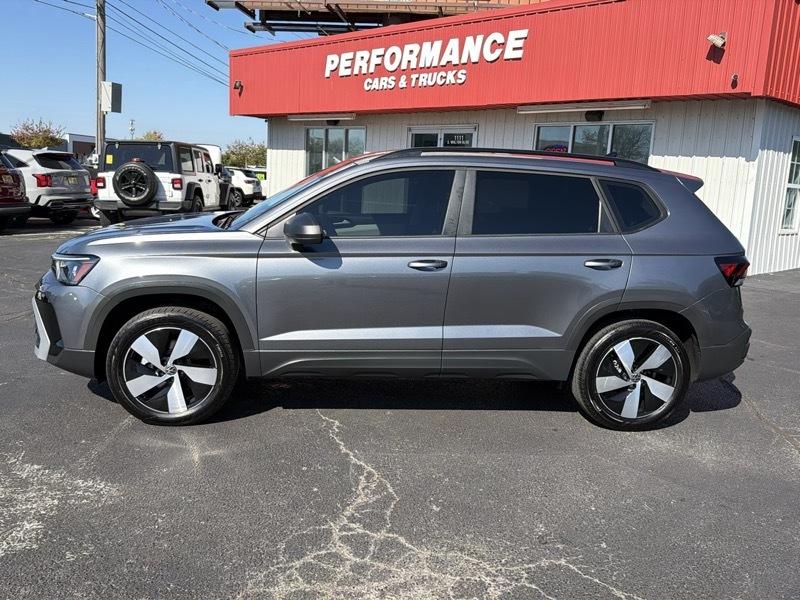 Volkswagen Taos S 4MOTION 2025