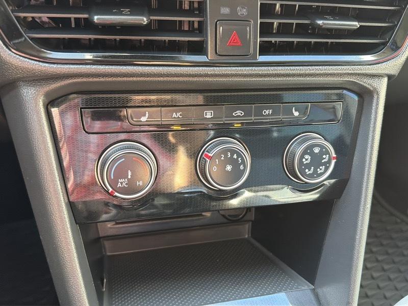 Volkswagen Taos S 4MOTION 2025