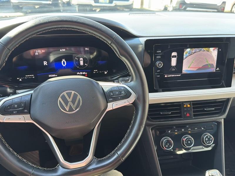 Volkswagen Taos S 4MOTION 2025