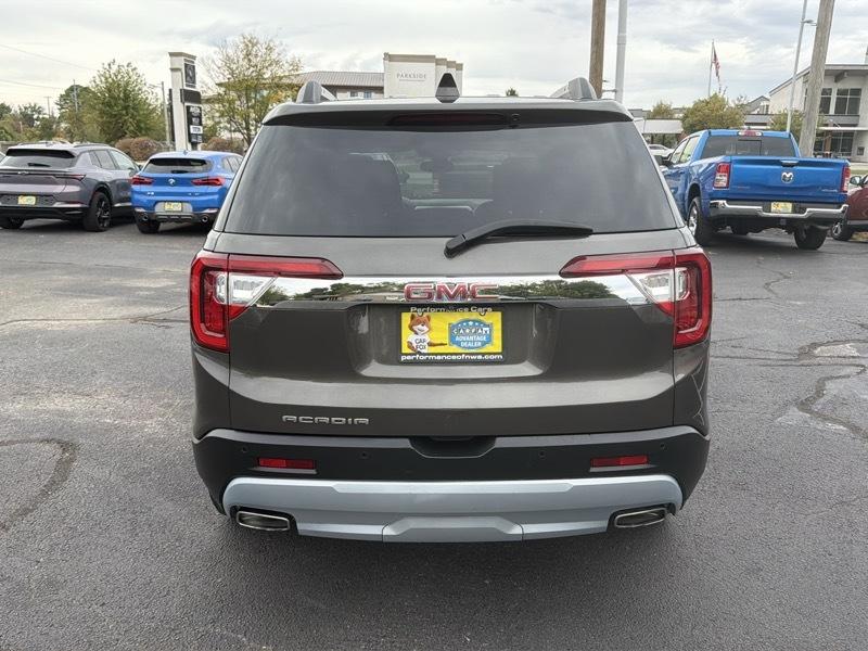 GMC Acadia SLT 2020