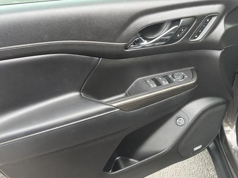 GMC Acadia SLT 2020