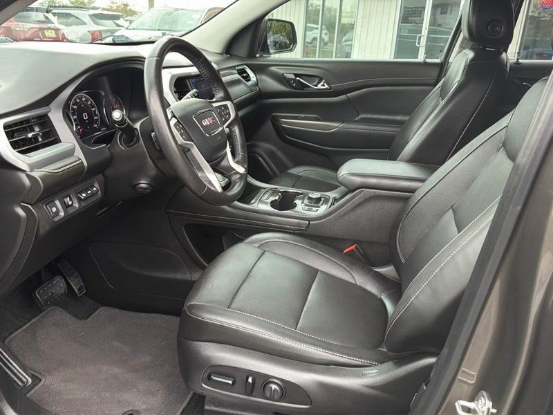 GMC Acadia SLT 2020