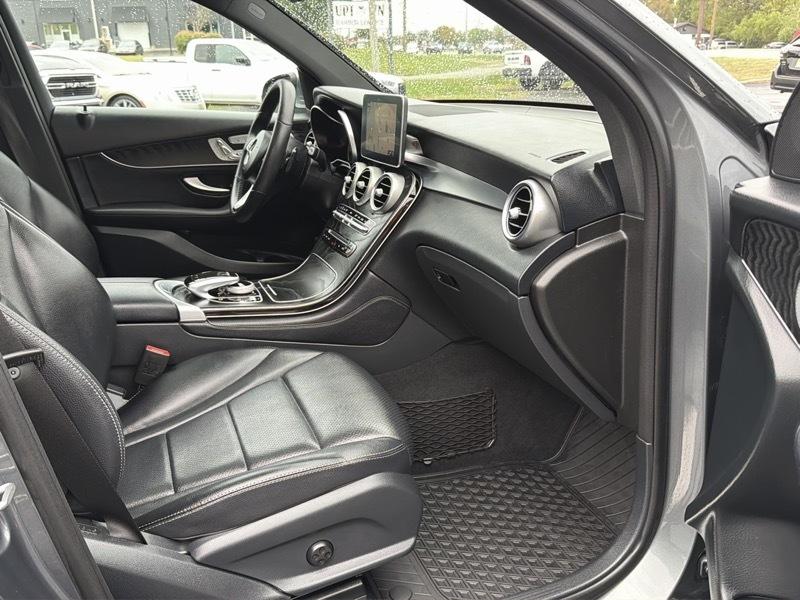 Mercedes-Benz GLC-Class GLC300 4MATIC 2018