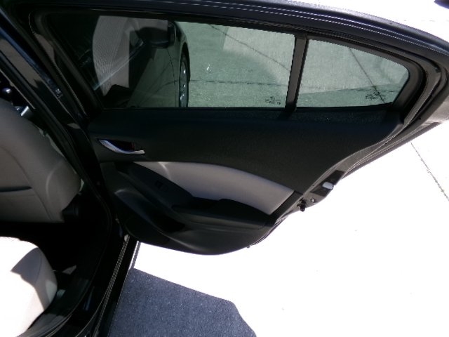 Mazda MAZDA3 5dr HB Auto i Touring 2016 Mazda MAZDA3 5dr HB Auto i Touring 2016