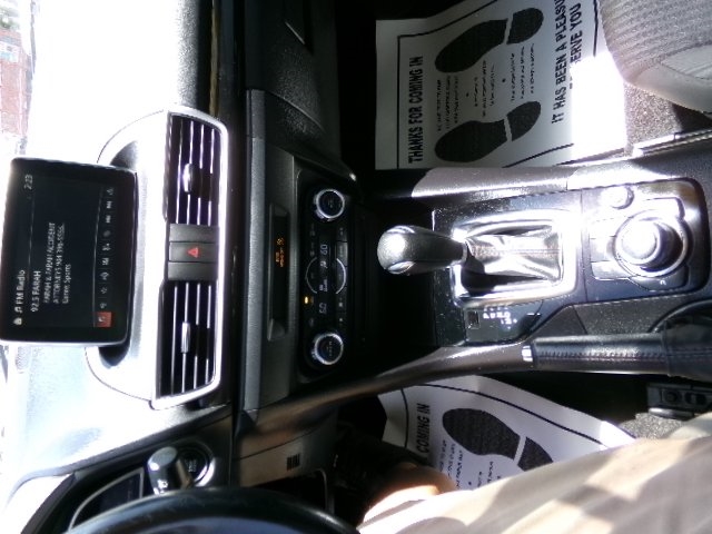 Mazda MAZDA3 5dr HB Auto i Touring 2016 Mazda MAZDA3 5dr HB Auto i Touring 2016