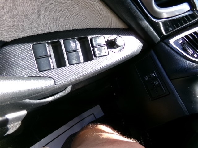 Mazda MAZDA3 5dr HB Auto i Touring 2016 Mazda MAZDA3 5dr HB Auto i Touring 2016