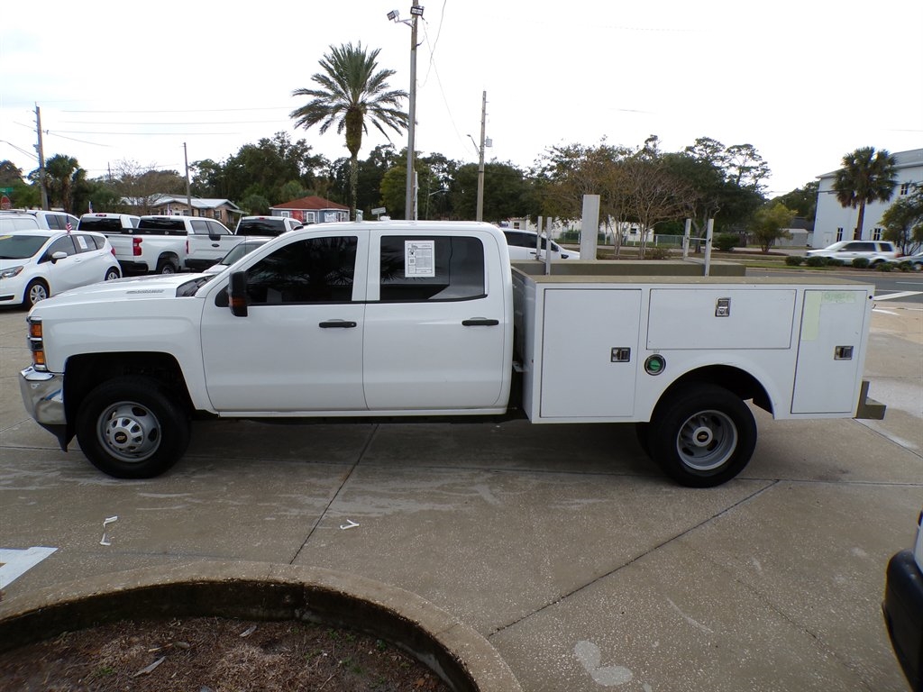 Chevrolet Silverado 3500HD 4WD Crew Cab 171.5" WB, 59.06" CA WT 2018 Chevrolet Silverado 3500HD 4WD Crew Cab 171.5" WB, 59.06" CA WT 2018
