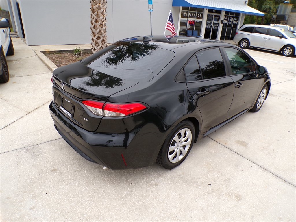 Toyota Corolla LE CVT (Natl) 2022 Toyota Corolla LE CVT (Natl) 2022