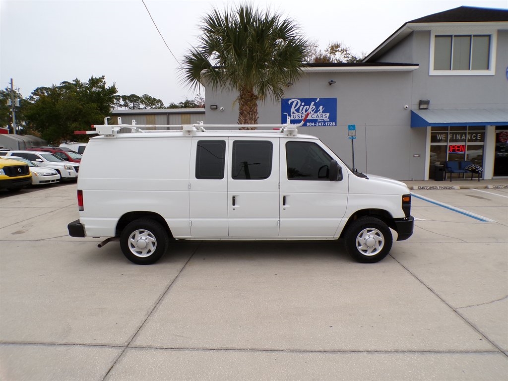 Ford Econoline Cargo Van E-150 Recreational 2013