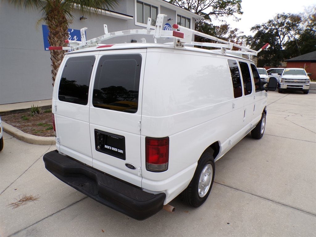 Ford Econoline Cargo Van E-150 Recreational 2013