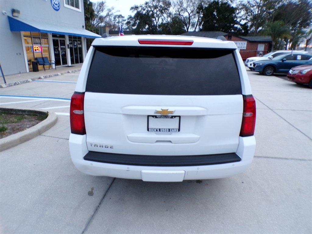 Chevrolet Tahoe 4WD 4dr LS 2020