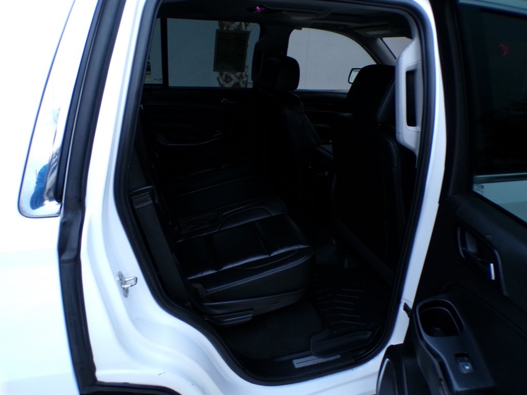 Chevrolet Tahoe 4WD 4dr LS 2020