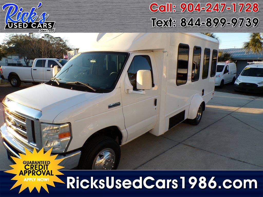 2016 Ford Econoline Commercial Cutaway E-350 Super Duty 138" DRW