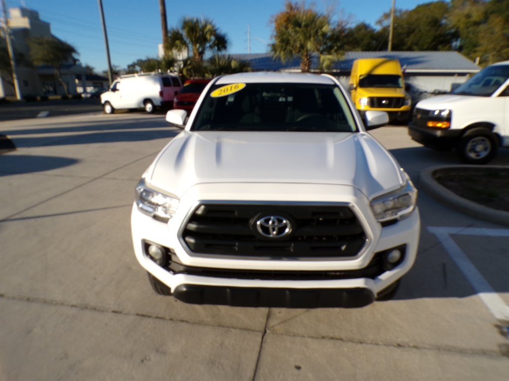 Toyota Tacoma 2WD Access Cab V6 AT SR5 (Natl) 2016
