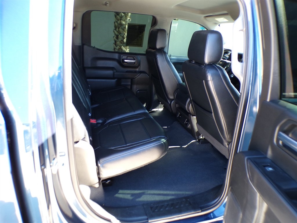 Chevrolet Silverado 1500 4WD Crew Cab 147" LT 2020