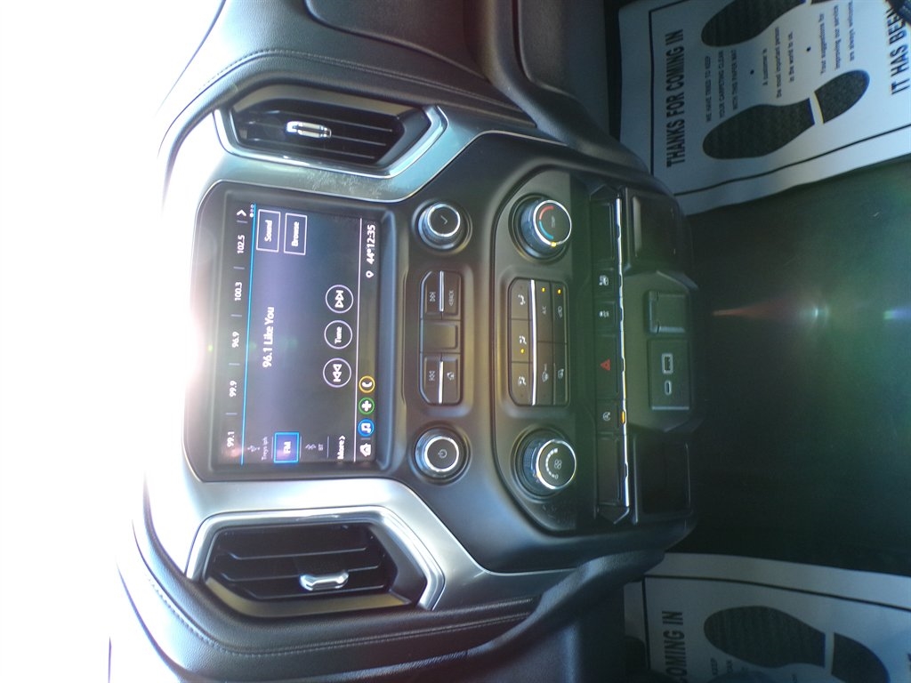 Chevrolet Silverado 1500 4WD Crew Cab 147" LT 2020