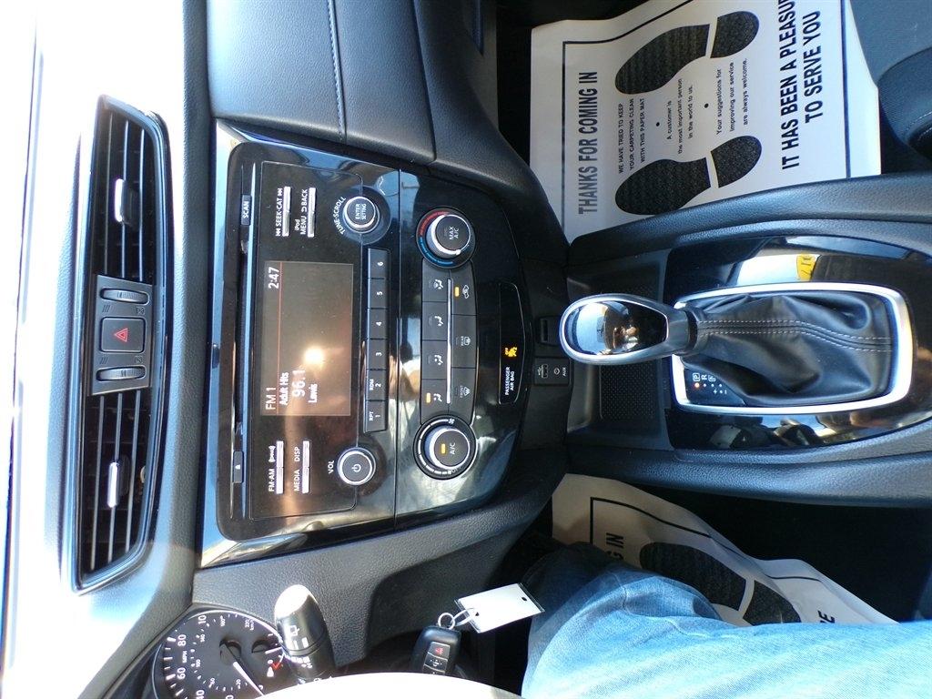 Nissan Rogue AWD S 2017