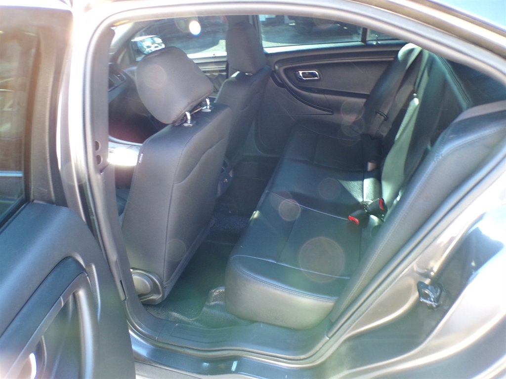 Ford Sedan Police Interceptor 4dr Sdn AWD 2016