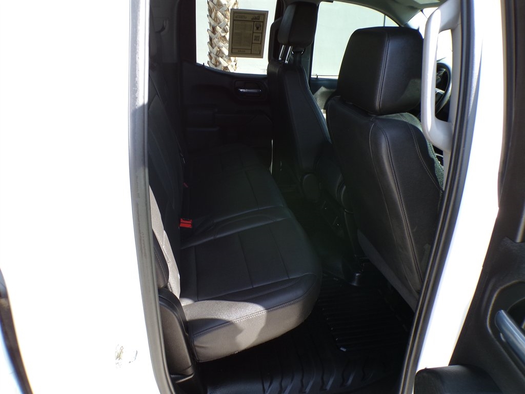 Chevrolet Silverado 1500 2WD Double Cab 147" Work Truck 2023