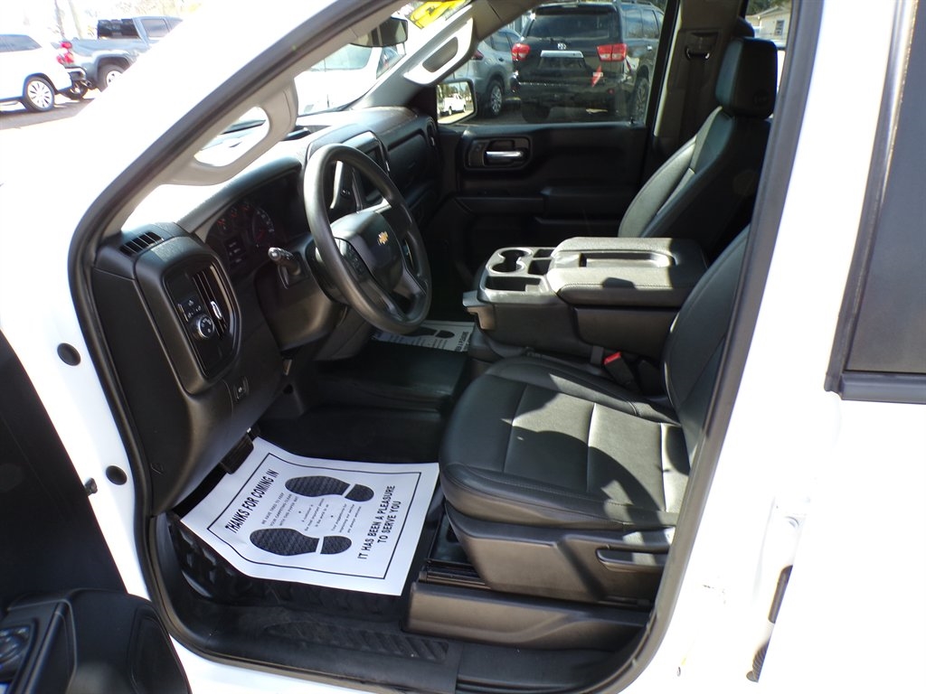 Chevrolet Silverado 1500 2WD Double Cab 147" Work Truck 2023