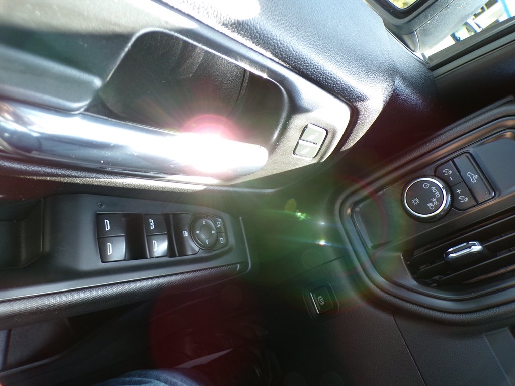 Chevrolet Silverado 1500 2WD Double Cab 147" Work Truck 2023