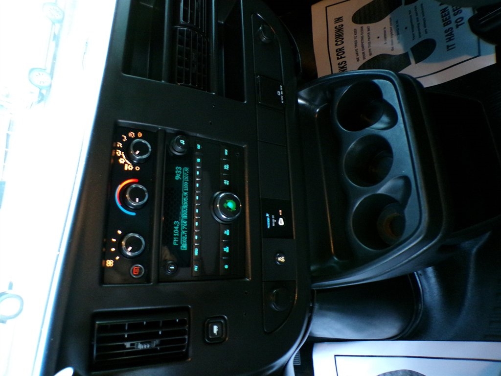 Chevrolet Express Cargo Van RWD 2500 135" 2016