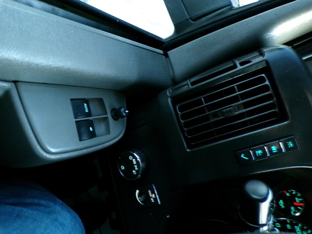 Chevrolet Express Cargo Van RWD 2500 135" 2016