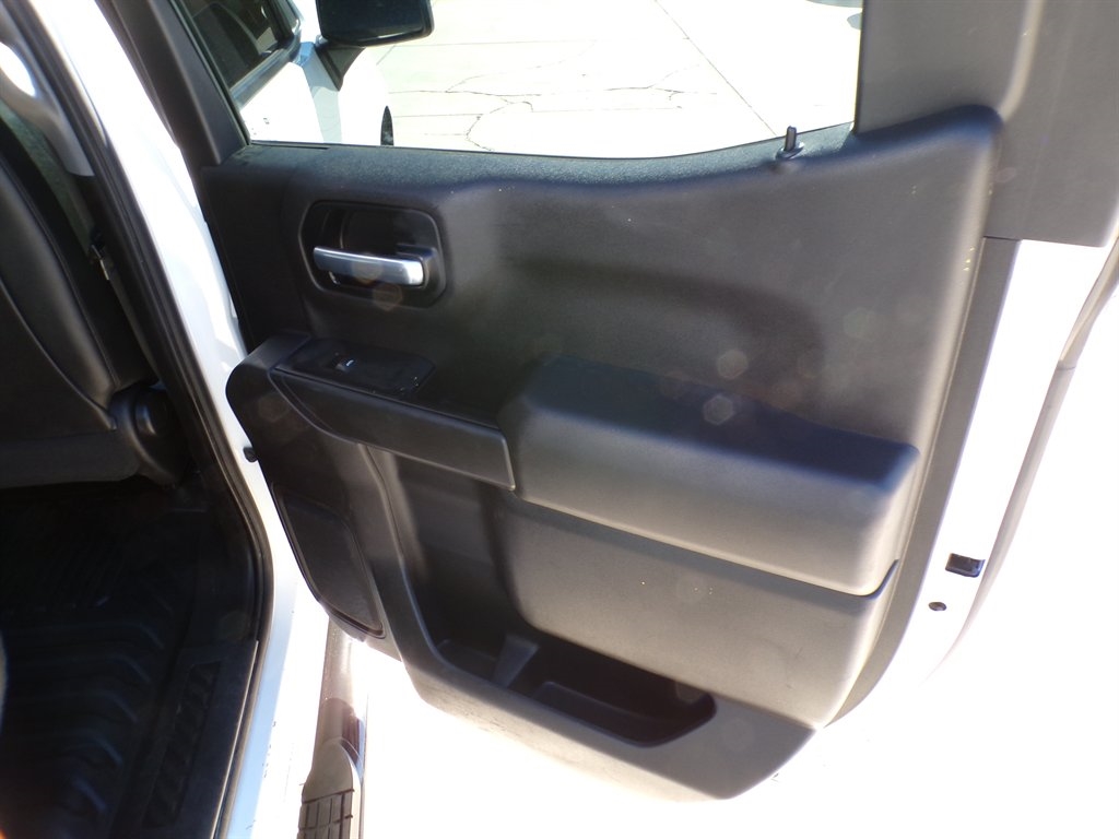 Chevrolet Silverado 1500 4WD Crew Cab 147" Work Truck 2021