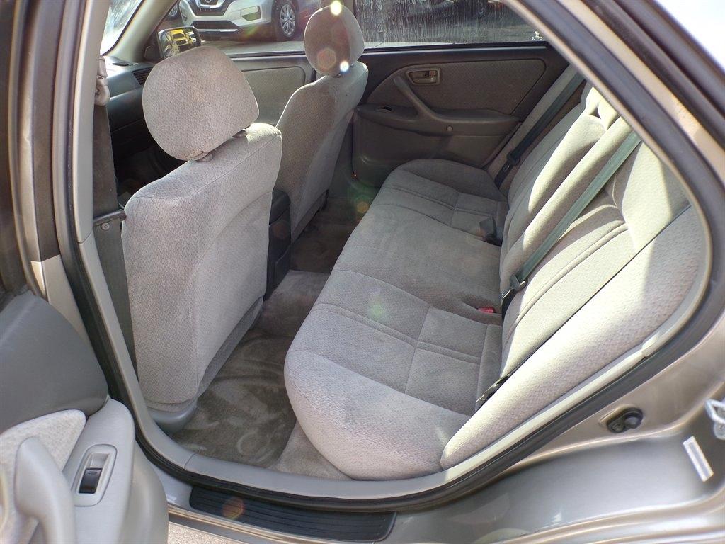 Toyota Camry 4dr Sdn XLE V6 Auto 2000