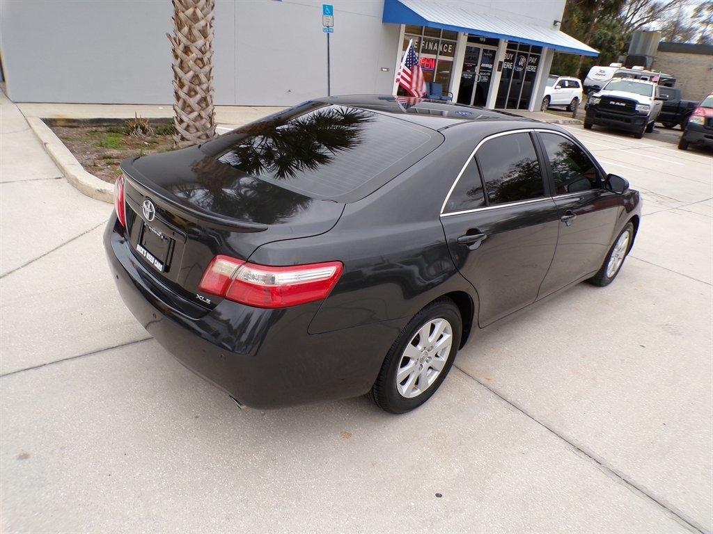 Toyota Camry 4dr Sdn V6 Auto XLE (Natl) 2009